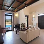 Rotunda B Villa Chania (Crete)